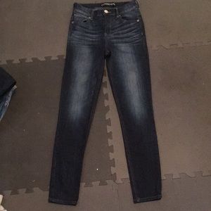 dark wash skinny jeans